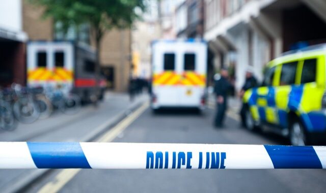 Λονδίνο: Μία γυναίκα και δύο παιδιά βρέθηκαν νεκροί σε σπίτι