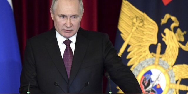 Η Ρωσία “αντεπιτίθεται” στο ένταλμα σύλληψης του Πούτιν