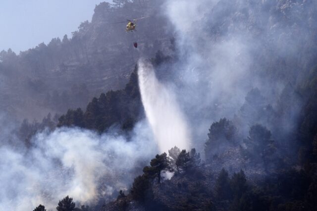 Ισπανία: Περισσότερες από 100 φωτιές καίνε δασικές εκτάσεις