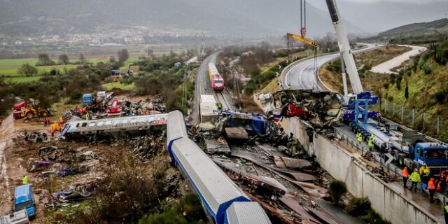 Τέμπη: Προσπάθεια “διάχυσης ευθυνών” – Ο Ντογιάκος ερευνά τα δυστυχήματα της… τελευταίας 15ετίας