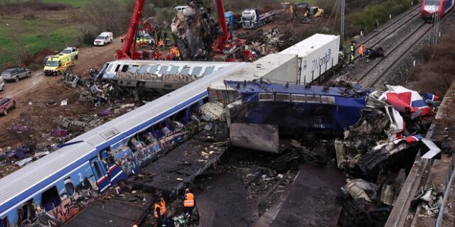 Τέμπη: Οι “εξηγήσεις” της Hellenic Train για το δυστύχημα