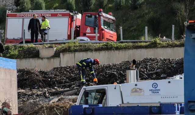 Τέμπη: Ταυτοποιήθηκε 33χρονος που επέβαινε στο μοιραίο τρένο