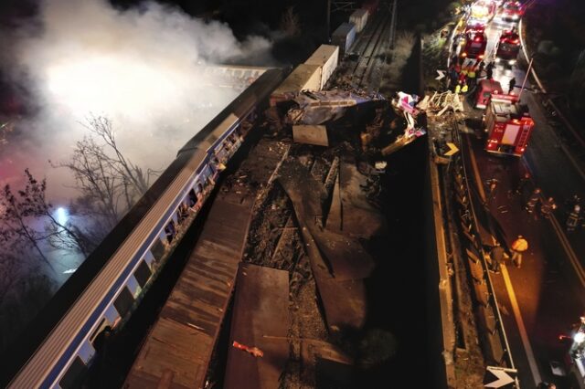 Σύγκρουση τρένων στα Τέμπη: Πρώτο θέμα στα διεθνή ΜΜΕ η πολύνεκρη τραγωδία