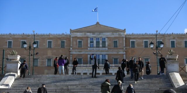 ΑΕΠ: Στο +2,1% η πορεία της ανάπτυξης το πρώτο τρίμηνο του έτους – “Φρένο” σε σχέση με το τέταρτο τρίμηνο του 2022