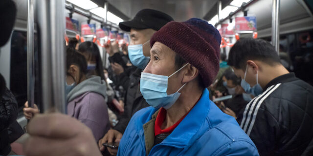“Τέλος εποχής” ο κορονοϊός για το μετρό του Πεκίνου