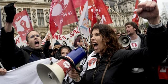 Γαλλία: “Ναι” από το Συνταγματικό Συμβούλιο στη συνταξιοδοτική μεταρρύθμιση του Μακρόν