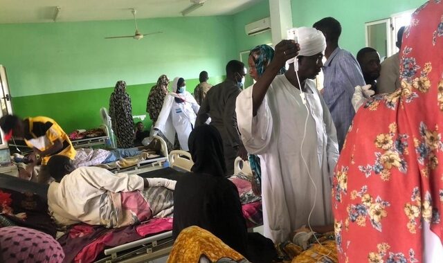 Συγκλονιστική μαρτυρία από το Σουδάν – “Δεν έχουμε πού να πάμε τα νεογνά που έχουν σηψαιμία”