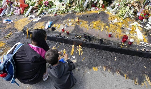 Σερβία: Οι πρώτες κηδείες θυμάτων από τις δύο μαζικές δολοφονίες – Ανησυχία για φαινόμενα μιμητισμού