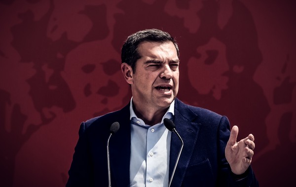 Ο Αλέξης Τσίπρας παρουσιάζει το κυβερνητικό πρόγραμμα του ΣΥΡΙΖΑ  – LIVE ΕΙΚΟΝΑ