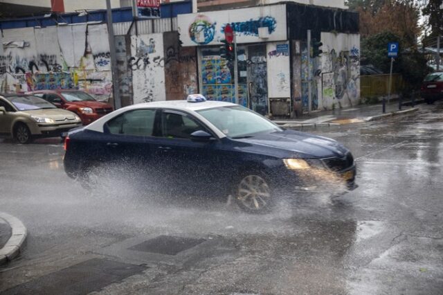 Θεσσαλονίκη: Μέσα σε λίγες ώρες έπεσε το διπλάσιο νερό που πέφτει όλο τον Ιούνιο