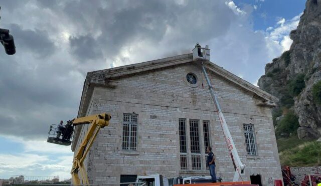 Κέρκυρα: Υπό μερικό έλεγχο η φωτιά στον ναό του Αγίου Γεωργίου στο Παλαιό Φρούριο