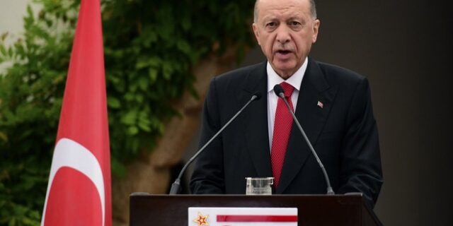 Ερντογάν σε Μητσοτάκη: “Κύριε πρωθυπουργέ σταματήστε πια τους εξοπλισμούς”