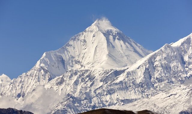 Έβερεστ: Κωφοί ορειβάτες κατακτούν την ψηλότερη κορυφή του κόσμου