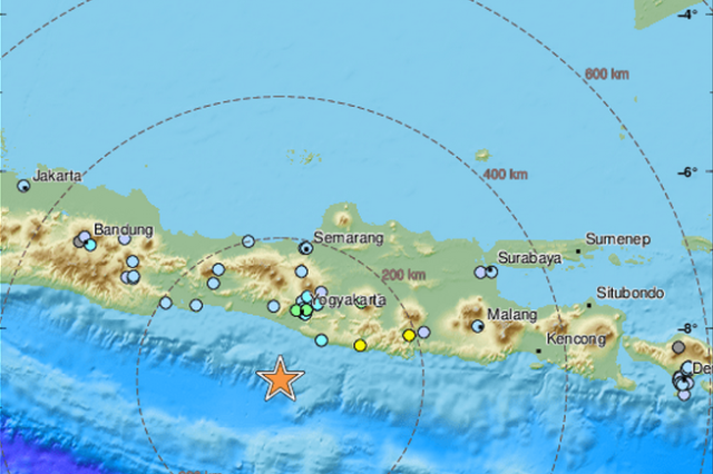 Ινδονησία: Σεισμός 6,5 βαθμών στην Ιάβα
