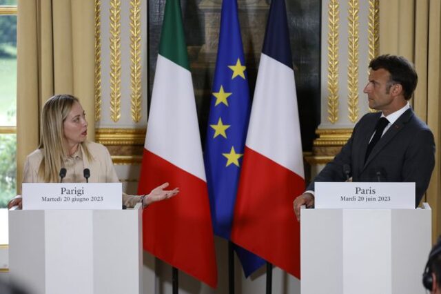 Γαλλία- Ιταλία: Μακρόν και Μελόνι εκφράζουν την πρόθεσή τους να συνεργαστούν