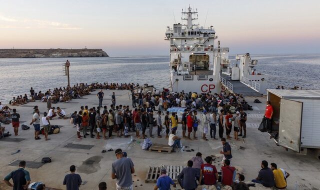 Refugee Support Aegean: Άμεσος κίνδυνος για το δικαίωμα στο άσυλο ο λαβύρινθος διαδικασιών του Συμβουλίου της ΕΕ