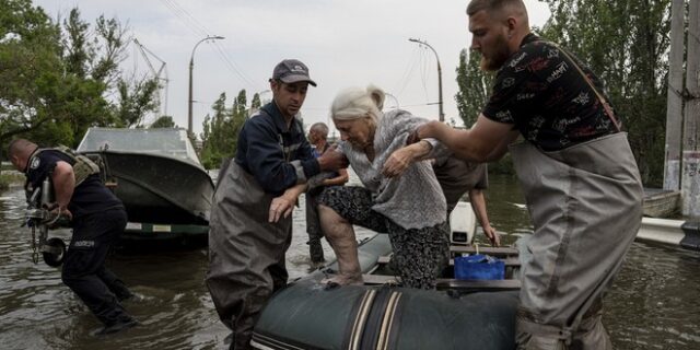 Χερσώνα: Τα στοιχεία που “δείχνουν” ανατίναξη του φράγματος Καχόβκα