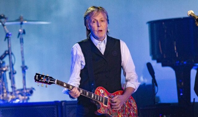 Paul McCartney: “Έτσι χρησιμοποιήσαμε το AI και τη φωνή του John Lennon στο νέο τραγούδι των Beatles”