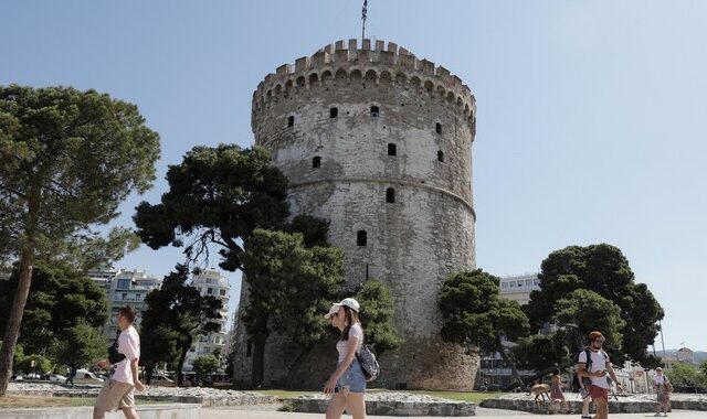 Καιρός Θεσσαλονίκη: Υψηλές θερμοκρασίες και βροχές το Σάββατο