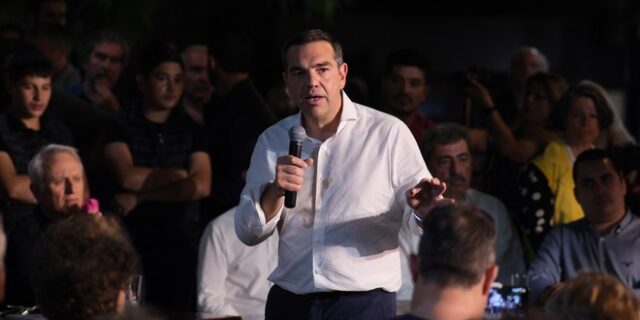 Αλέξης Τσίπρας: Ακύρωσε την ομιλία του στη Σητεία λόγω του πολύνεκρου ναυαγίου ανοιχτά της Πύλου