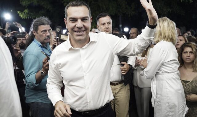 Αλέξης Τσίπρας: “Θα θέσω τον εαυτό μου στην κρίση των μελών του κόμματος”