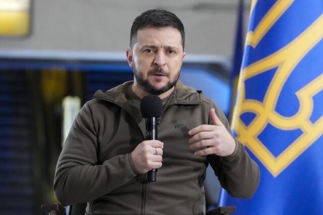 Ζελένσκι: “Ειρηνευτικές συνομιλίες μόνο μετά την αποχώρηση των ρωσικών δυνάμεων από τα ουκρανικά εδάφη”