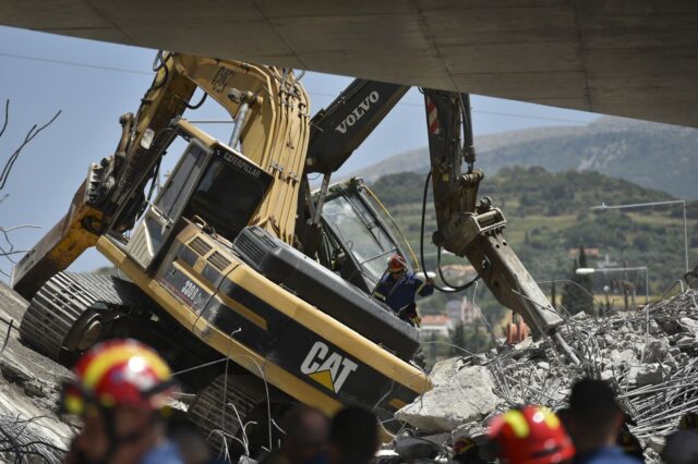 Κατάρρευση γέφυρας στην Πάτρα: Ελεύθερος ο ένας εκ των 4 συλληφθέντων