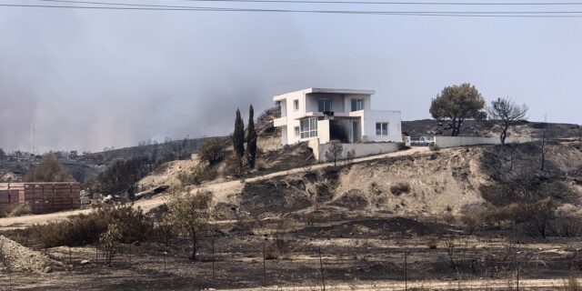 Χωρίς τουρίστες μένει η Νότια Ρόδος