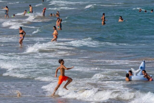 Αυξήθηκαν τα δηλητηριώδη φύκια στις παραλίες της Γαλλίας και της Ισπανίας λόγω κλιματικής αλλαγής