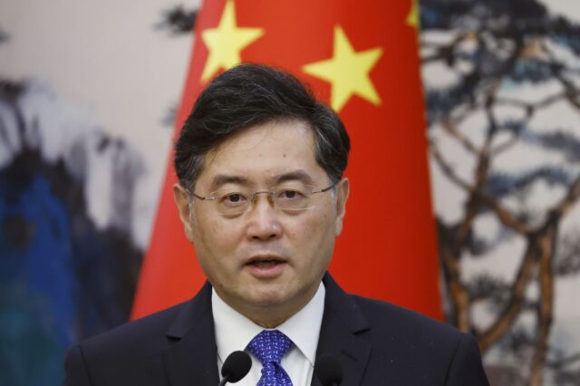 Κίνα: Καθαιρέθηκε από τα καθήκοντά του ο Υπουργός Εξωτερικών