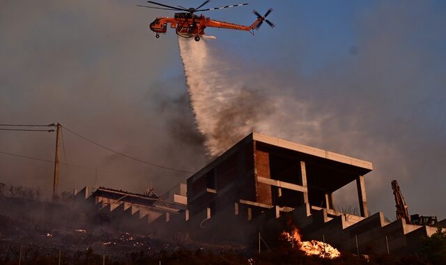 Υπουργείο Κλιματικής Κρίσης: Σε ξενοδοχεία θα φιλοξενηθούν οι πυρόπληκτοι