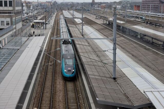 Γαλλία: Ζευγάρι προκάλεσε πανικό για να… μην χάσει το τρένο – Η κακόγουστη φάρσα που σκέφτηκαν
