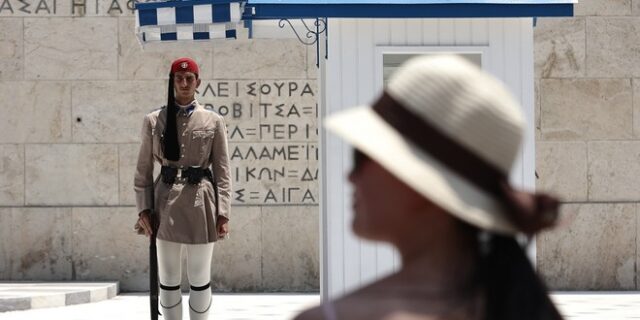 Καύσωνας “Κλέων”: Υψηλές θερμοκρασίες σε όλη τη χώρα – Πότε προβλέπεται πτώση