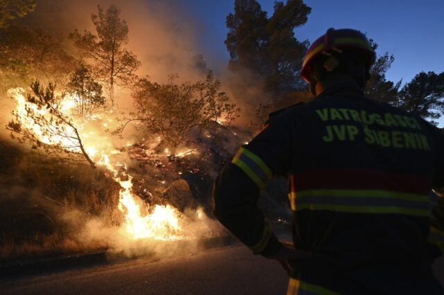 Κροατία: Οι φλόγες πλησίασαν το Ντουμπρόβνικ