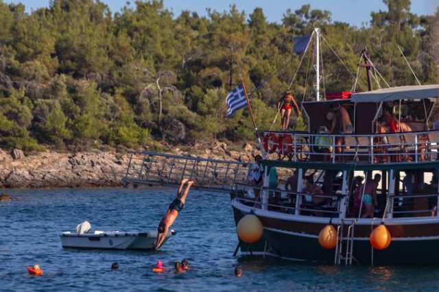 Οι Τούρκοι τουρίστες ξαναγάπησαν τη Θάσο