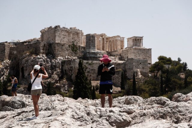 ΠΕΥΦΑ: Τετράωρη στάση εργασίας στους αρχαιολογικούς χώρους την Τετάρτη