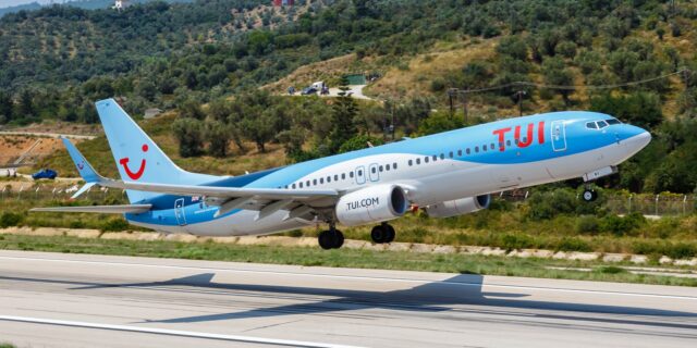 Κακοκαιρία: Jet2 και TUI ακυρώνουν πτήσεις με τουρίστες προς Σκιάθο