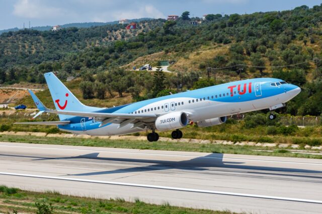 Κακοκαιρία: Jet2 και TUI ακυρώνουν πτήσεις με τουρίστες προς Σκιάθο