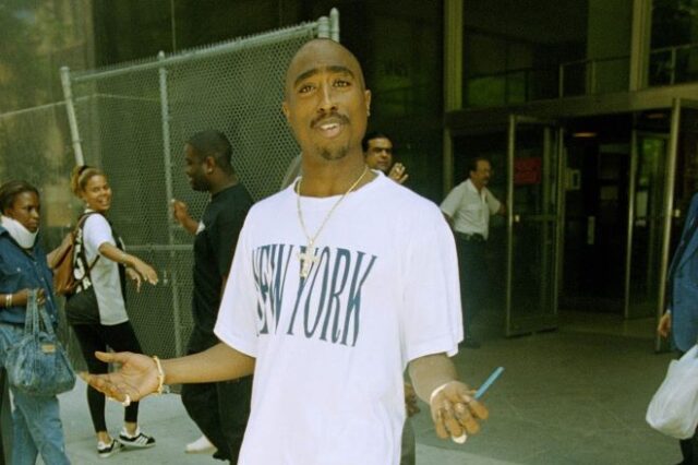 Tupac: Ανοίγει, 27 χρόνια μετά, η υπόθεση δολοφονίας του ράπερ – Εκδόθηκε ένταλμα έρευνας