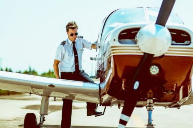 Πώς θα γίνεις επαγγελματίας πιλότος