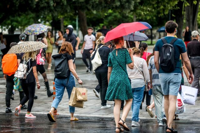Κακοκαιρία “Petar”: Έρχονται βροχές και καταιγίδες – Πότε θα υπάρξει περαιτέρω πτώση της θερμοκρασίας