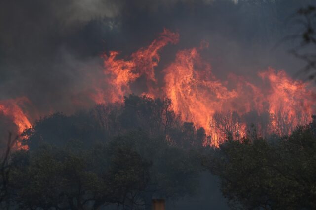Φωτιές: Σε ποιες περιοχές υπάρχει υψηλός κίνδυνος πυρκαγιάς τη Δευτέρα (4/9)