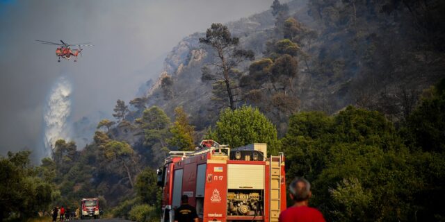 Φωτιές: Εκδόθηκε η ΚΥΑ οριοθέτησης πυρόπληκτων περιοχών του Ιουλίου και χορήγηση στεγαστικής συνδρομής