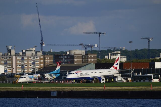 Βρετανία: Τι προκάλεσε το χάος στα αεροδρόμια της Ευρώπης
