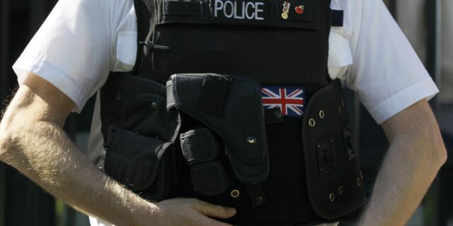 Λονδίνο: 16χρονος μαχαιρώθηκε μέχρι θανάτου πριν την αλλαγή του χρόνου