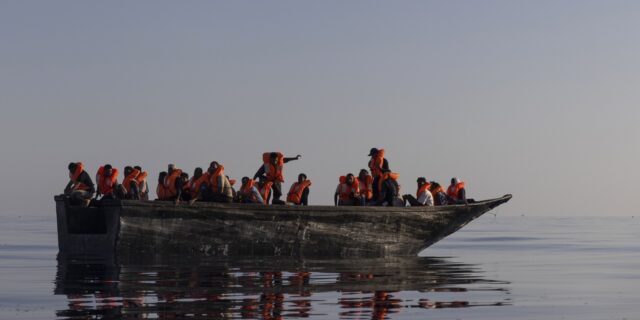 Σκάφος με μετανάστες (φωτογραφία αρχείου)