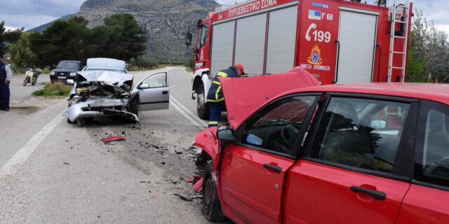 Δύο τροχαία στην εθνική οδό Θεσσαλονίκης – Μουδανιών: Καθυστερήσεις στην κυκλοφορία