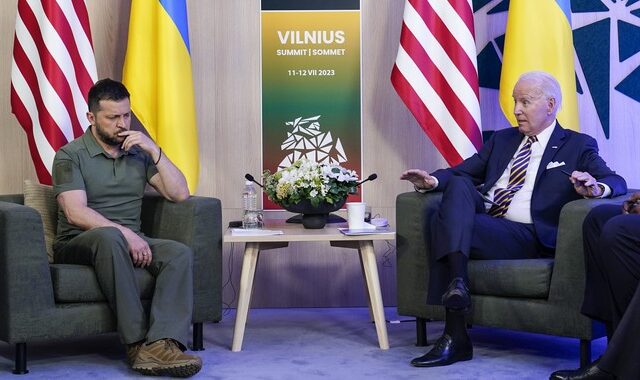 Μπάιντεν – Ζελένσκι: Συζήτησαν για την εκπαίδευση ουκρανών χειριστών στα F-16