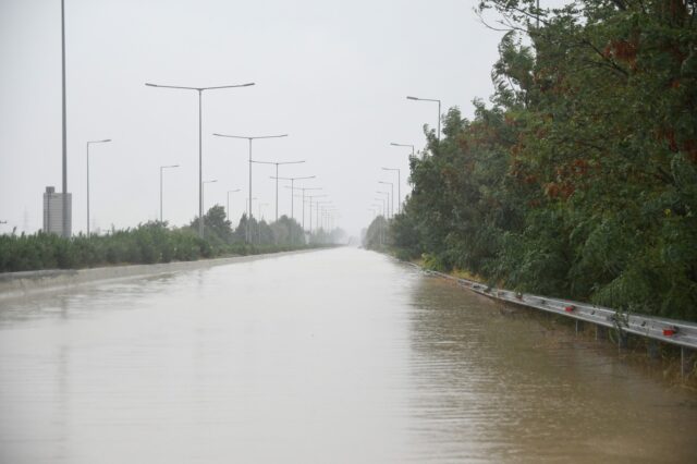 Εθνική Οδός Αθηνών-Θεσσαλονίκης: Άνοιξε μετά από πέντε ημέρες, μόνο για ΙΧ