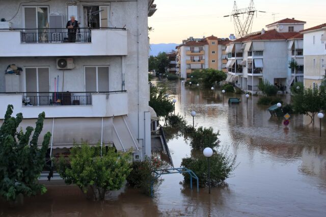 Θεσσαλία: 1.400 πλημμυροπαθείς επισκέφτηκαν τις τοπικές δομές υγείας – Σε ποιες περιοχές το νερό είναι ακατάλληλο